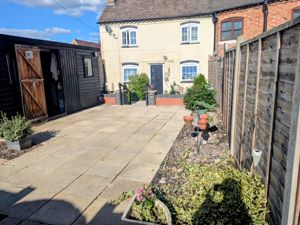 Photo 17- click for photo gallery